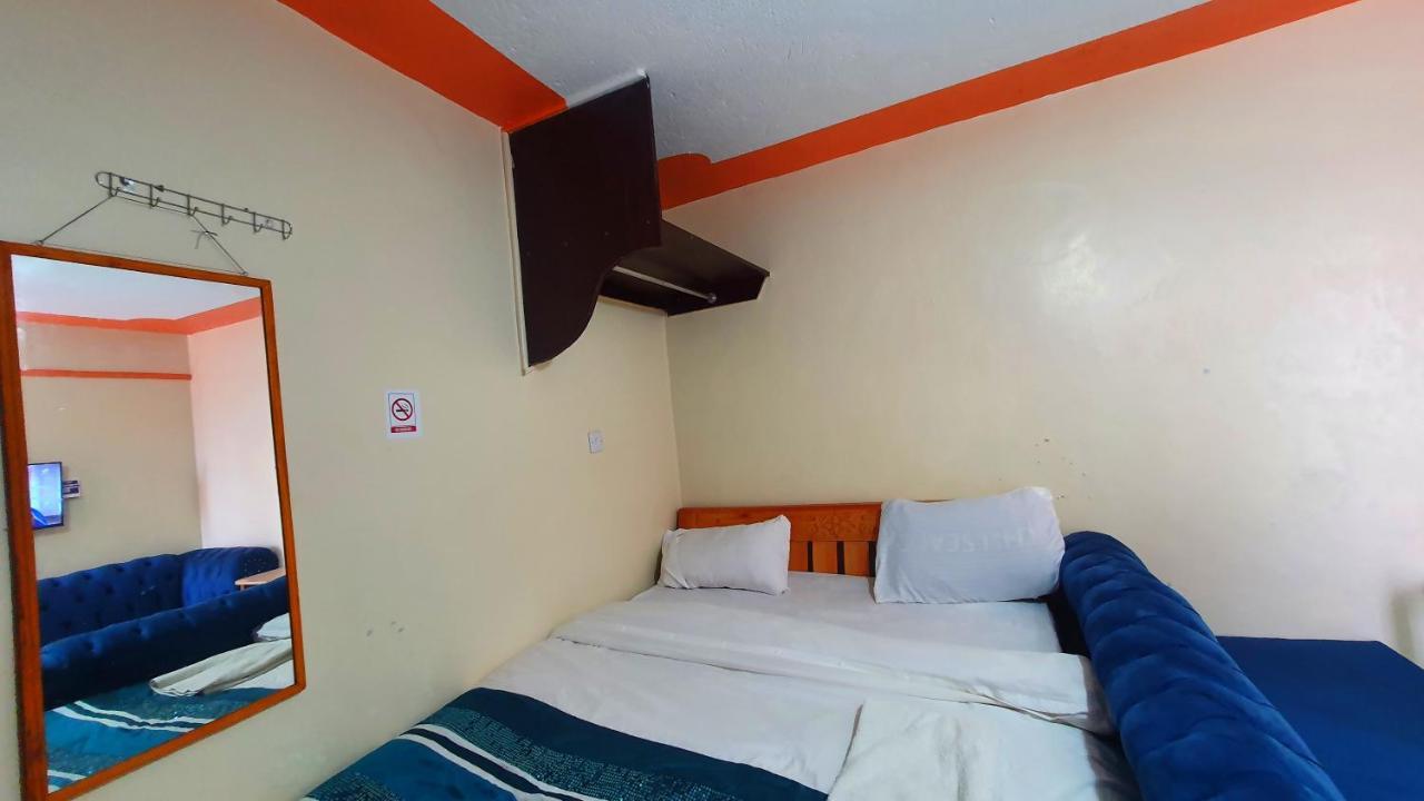 Lola'S Nest Along The Highway - Free Parking, Wifi, Netflix & Rooftop Views Apartment Kikuyu Bagian luar foto