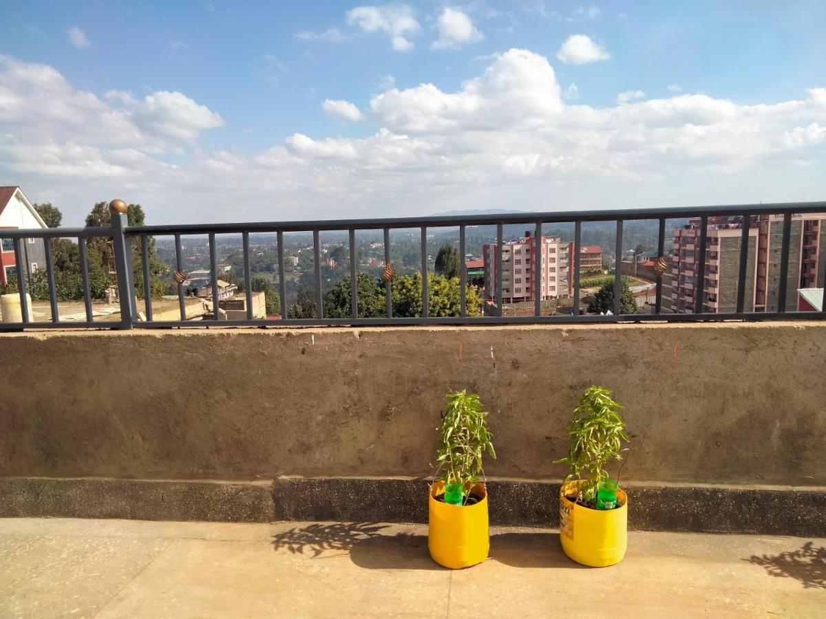 Lola'S Nest Along The Highway - Free Parking, Wifi, Netflix & Rooftop Views Apartment Kikuyu Bagian luar foto